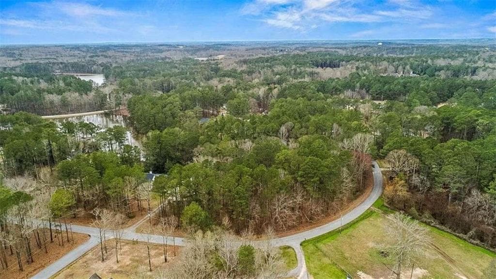 single family residence sold at 635 N Lake Circle, Oxford, GA 30054