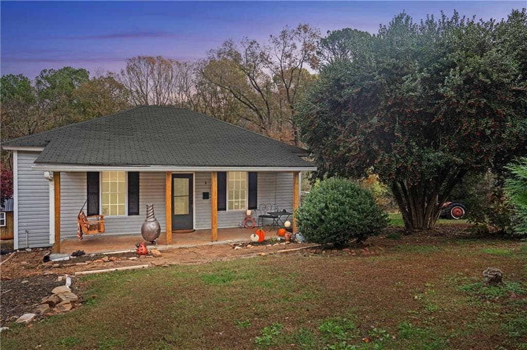 2 bedroom, 1 bathroom single family residence sold at 6754 Highway 53, Tate, GA 30177