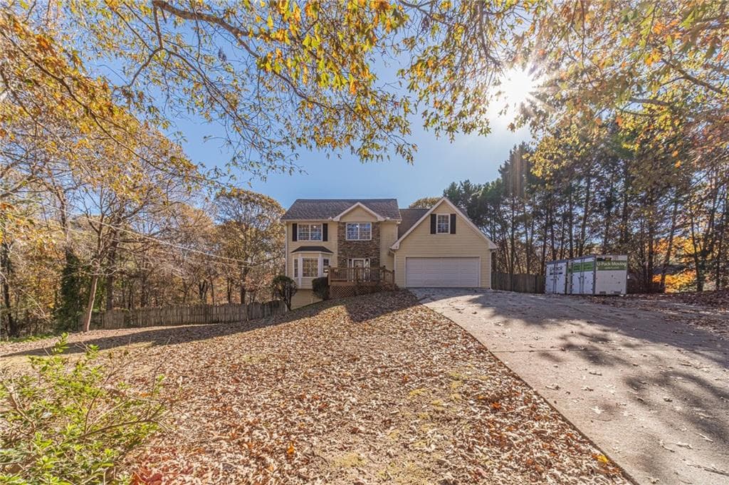 4 bedroom, 3 bathroom, 2,462 sq ft single family residence sold at 2814 Dock Side Court, Lawrenceville, GA 30045