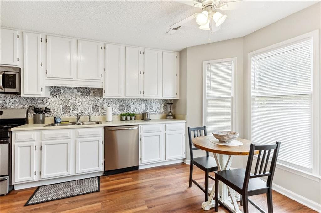 2 bedroom, 3 bathroom townhouse for rent at 1166 Magnolia Way, Smyrna, GA 30082 for $2,200 a month — photo 8