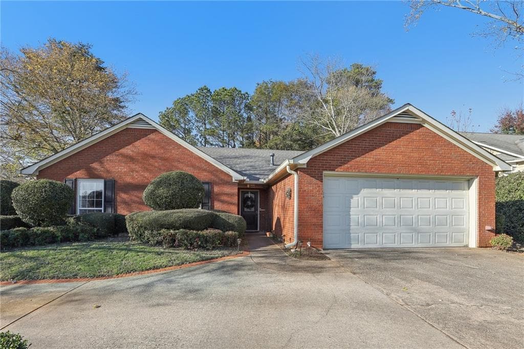 3 bedroom, 3 bathroom, 1,829 sq ft single family residence sold at 3131 Governors Avenue, Duluth, GA 30096
