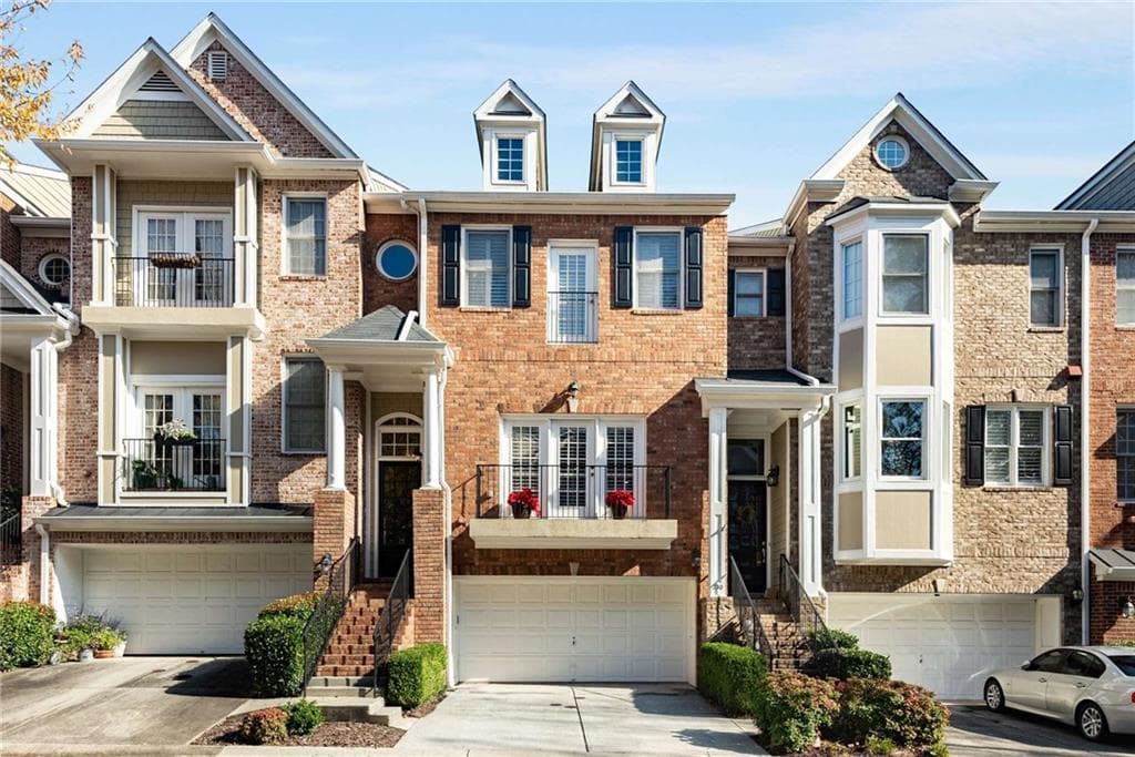 4 bedroom, 4 bathroom, 3,200 sq ft townhouse sold at 226 Mclaren Gates Drive, Marietta, GA 30060