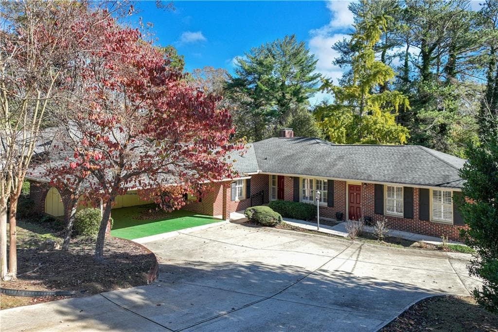 1502 Blue Ridge Drive, Gainesville, GA 30501 — most recent listing photo