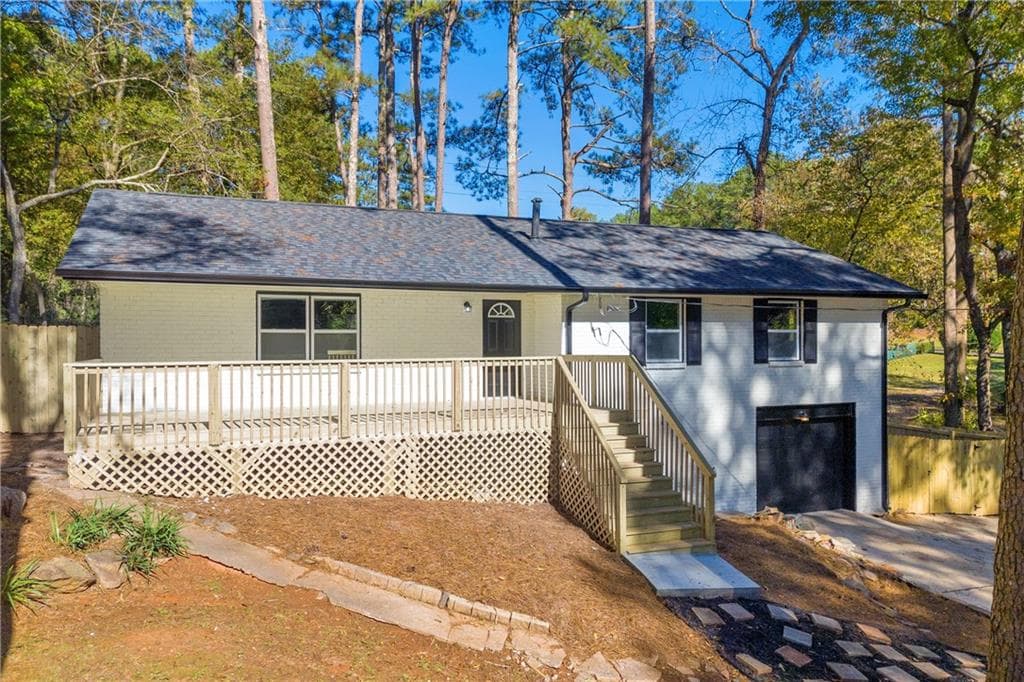 4 bedroom, 3 bathroom, 1,354 sq ft single family residence sold at 2576 Bull Run Drive, Decatur, GA 30034