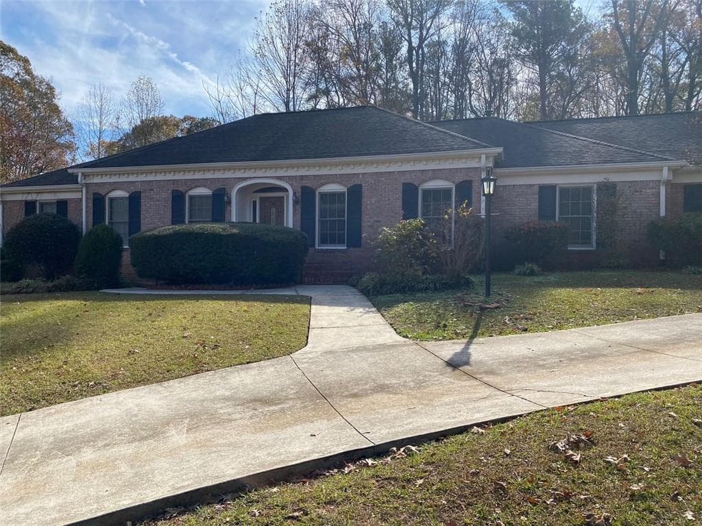 229 SMITHSTONE Path, Fayetteville, GA 30214 — most recent listing photo