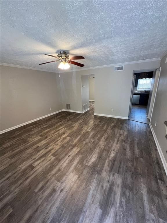 2 bedroom, 3 bathroom townhouse sold at 2180 Kings Gate (unit B) Circle, Snellville, GA 30078