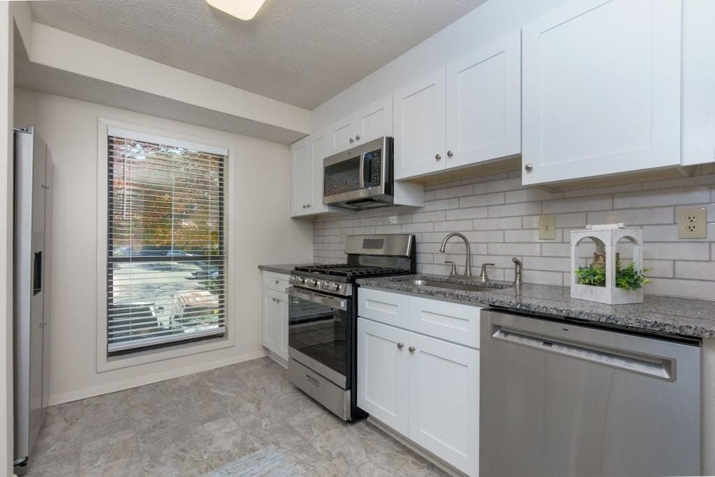 811 Wynnes Ridge Circle, Marietta, GA 30067 — most recent listing photo