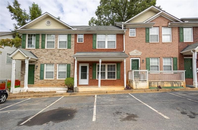 2 bedroom, 3 bathroom, 1,224 sq ft condominium sold at 3627 Ginnis Road 2, Atlanta, GA 30331