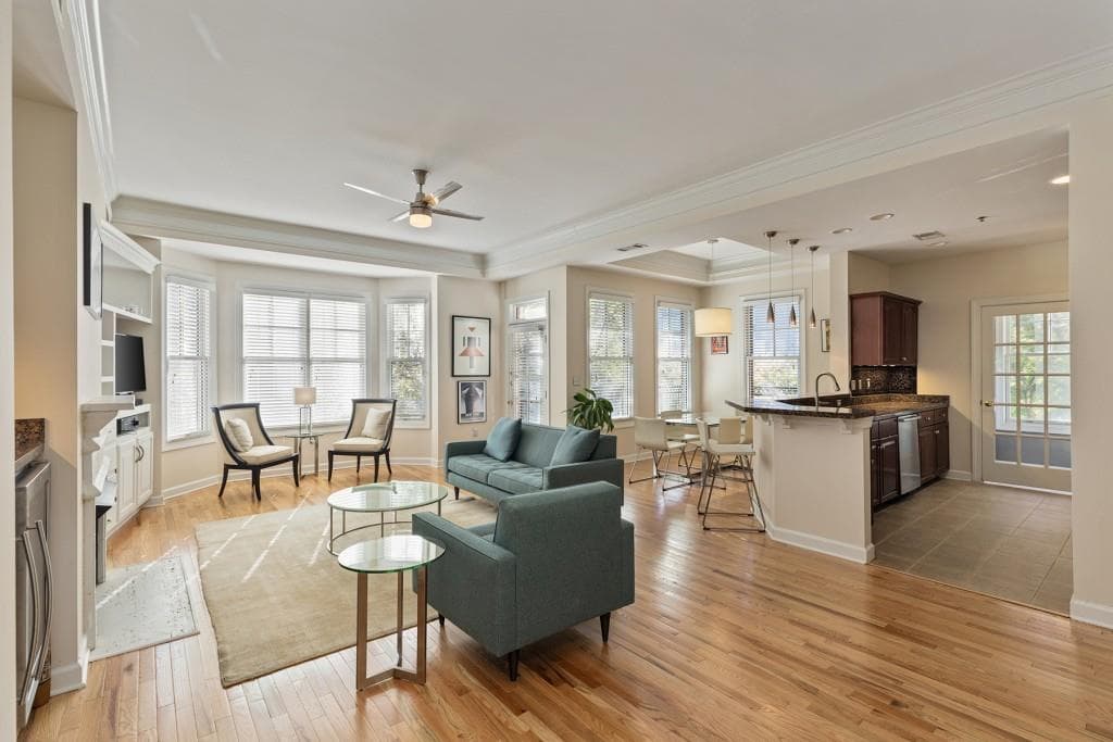 2 bedroom, 2 bathroom, 1,516 sq ft condominium sold at 850 Piedmont Avenue 1503, Atlanta, GA 30308