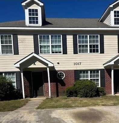 4 bedroom, 3 bathroom, 1,380 sq ft townhouse sold at 1017 Wheel House Lane A, Monroe, GA 30655