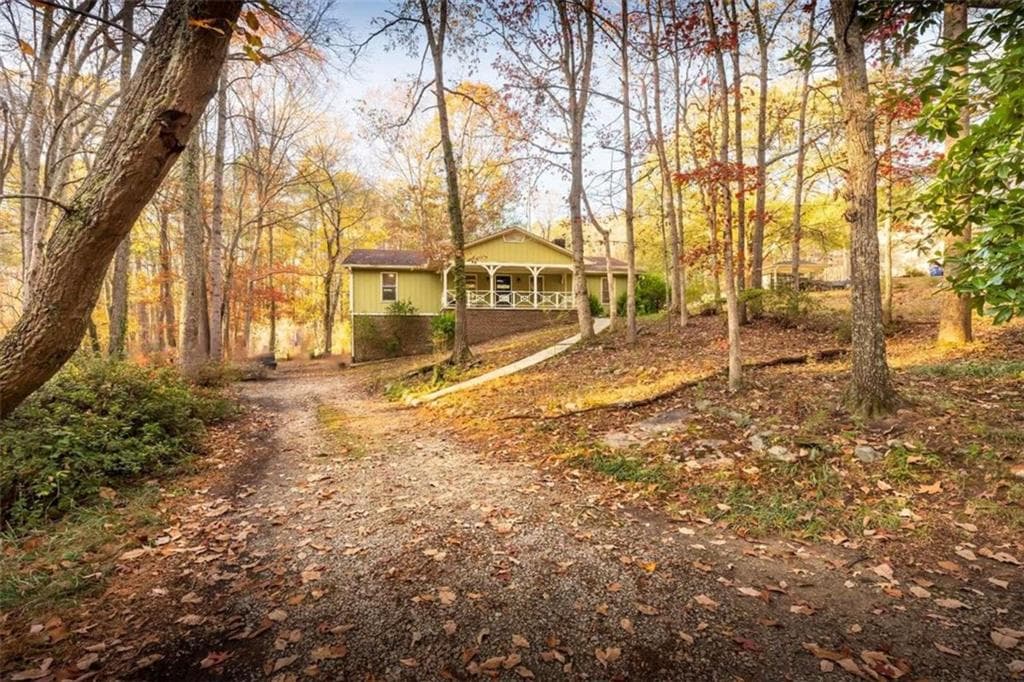 3 bedroom, 3 bathroom, 1,744 sq ft single family residence sold at 1175 Huey Road, Douglasville, GA 30134