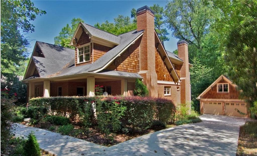5 bedroom, 4 bathroom single family residence sold at 315 VICKERS Drive, Atlanta, GA 30307