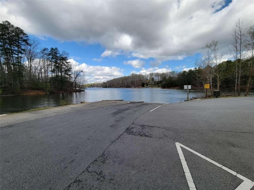 3 bedroom, 2 bathroom, 1,411 sq ft single family residence for sale at 2610 Little River Park Road, Gainesville, GA 30506 — photo 8