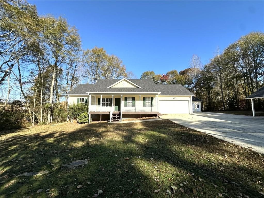 476 W Jefferson Street, Hoschton, GA 30548 — most recent listing photo