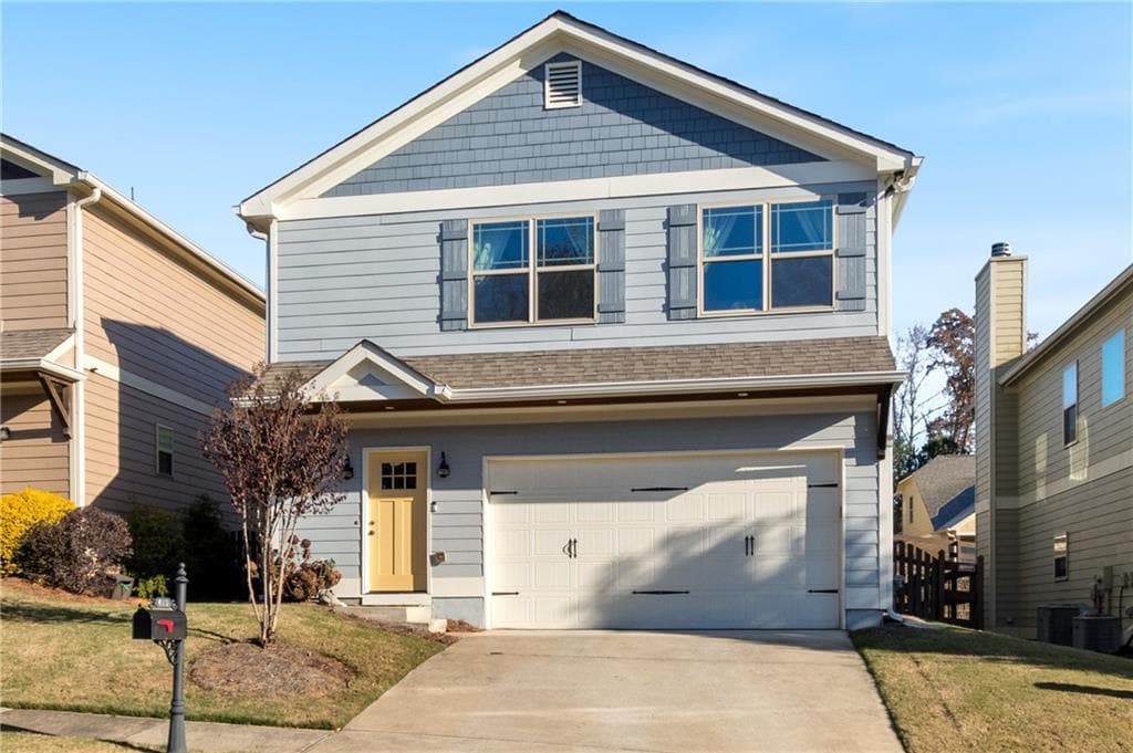 4 bedroom, 3 bathroom single family residence sold at 415 E Gate Trail, Ball Ground, GA 30107