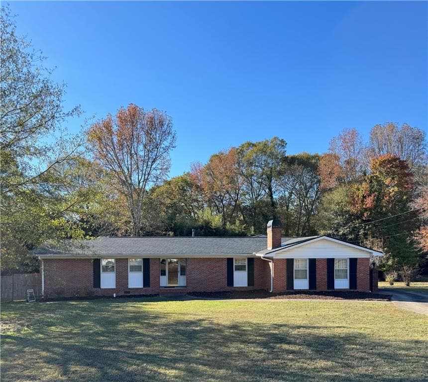 100 Wilson Drive, Commerce, GA 30529 — most recent listing photo