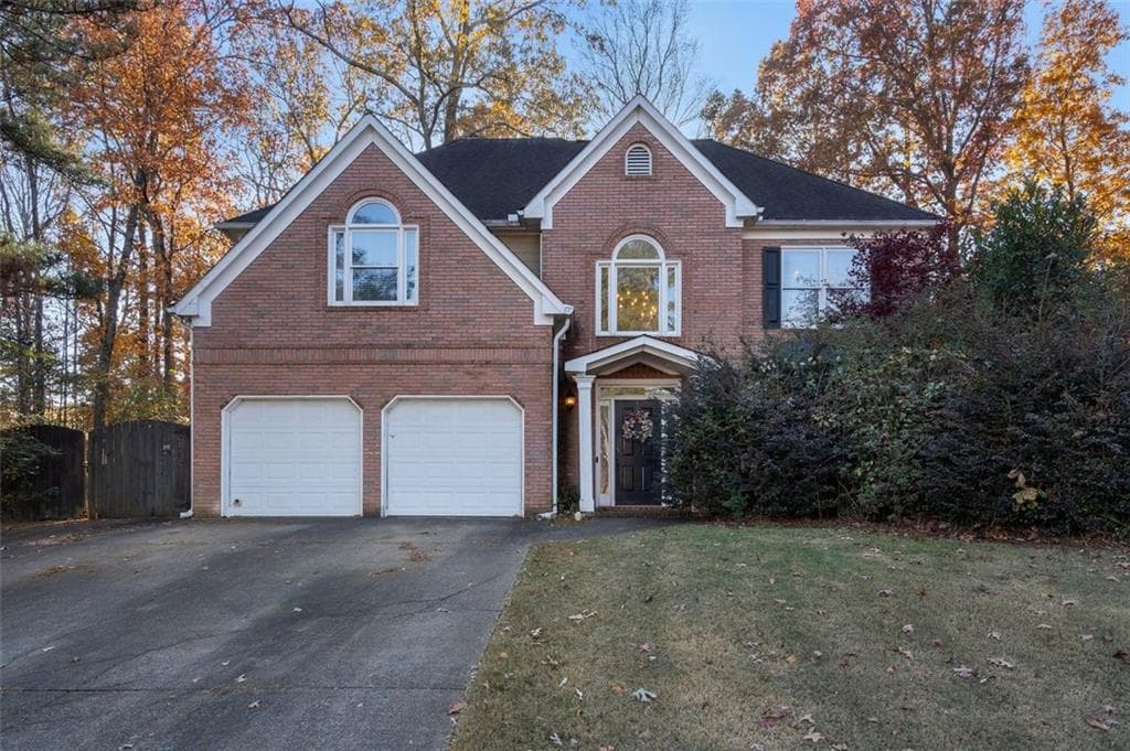 4 bedroom, 3 bathroom, 2,638 sq ft single family residence sold at 2122 Kendall Close, Acworth, GA 30102