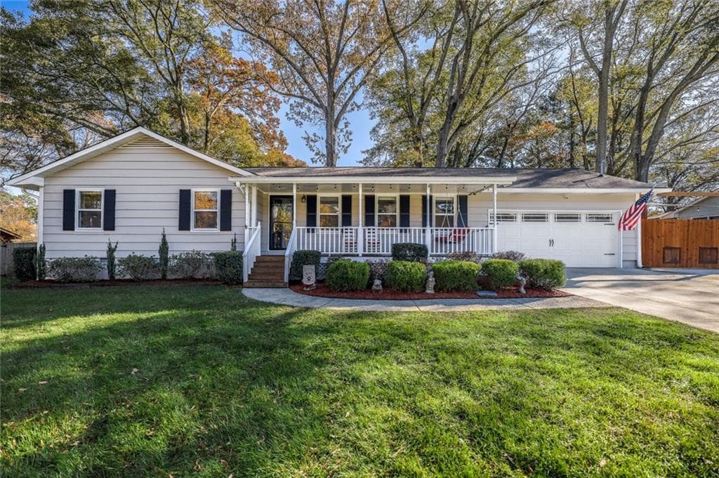 3 bedroom, 2 bathroom, 1,322 sq ft single family residence sold at 2044 Poplar Ridge, Lawrenceville, GA 30044