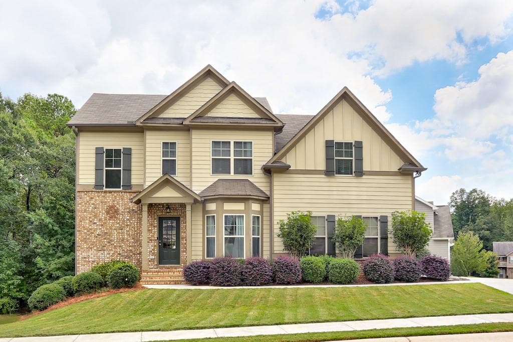 4 bedroom, 4 bathroom, 2,881 sq ft single family residence sold at 911 Magnolia Way, Jefferson, GA 30549