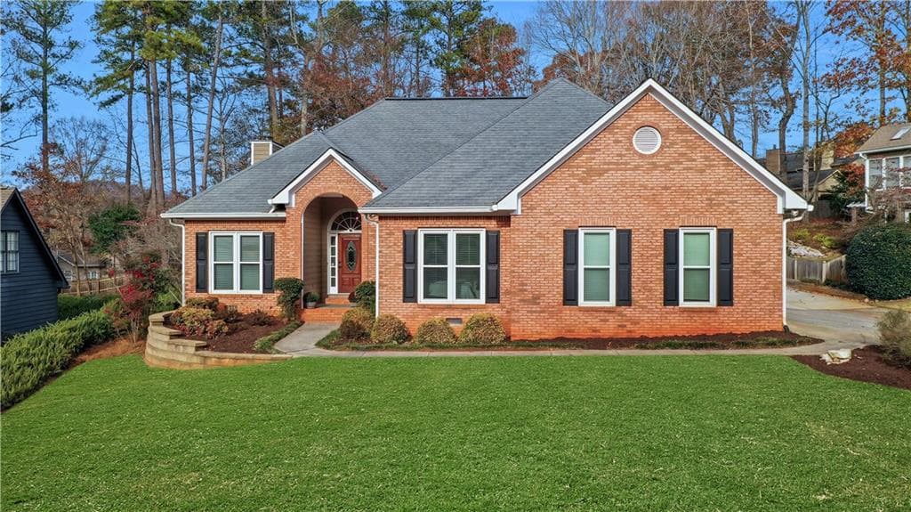 4 bedroom, 3 bathroom, 2,351 sq ft single family residence sold at 1020 Olde Canter Court, Marietta, GA 30064