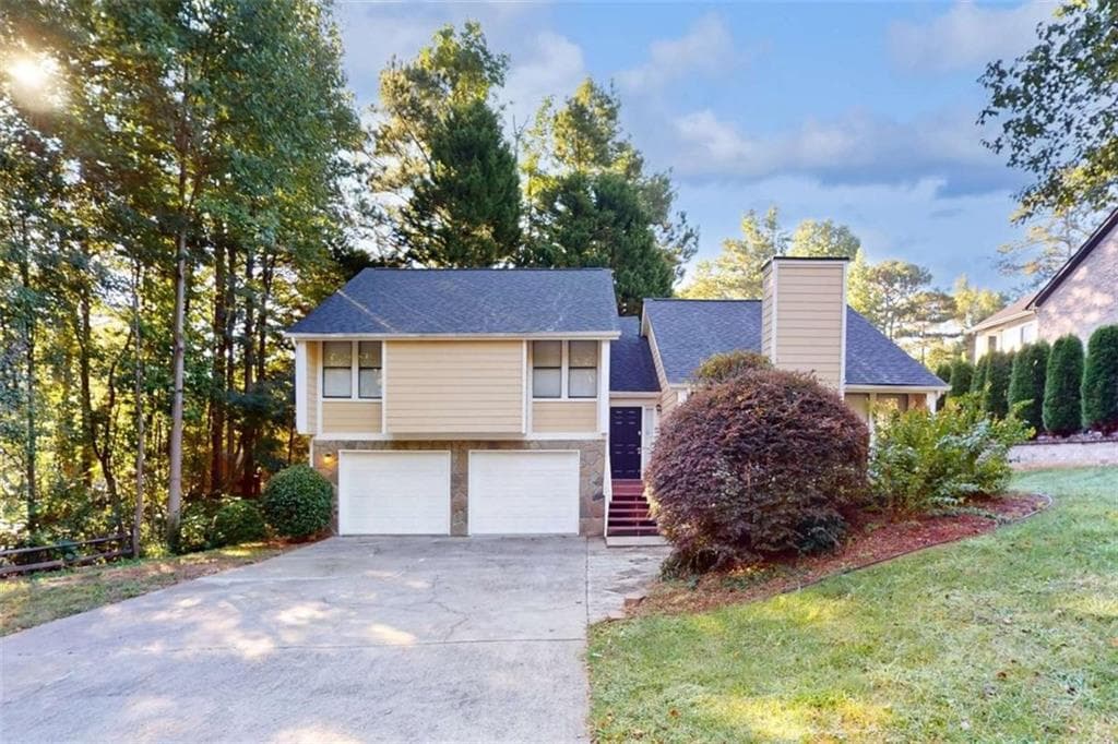 3 bedroom, 2 bathroom single family residence sold at 2494 Padens Chase Way, Lawrenceville, GA 30044