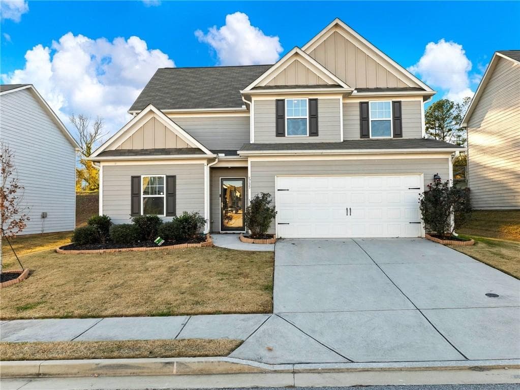 4 bedroom, 3 bathroom, 2,245 sq ft single family residence sold at 735 Walnut Creek Circle, Pendergrass, GA 30567