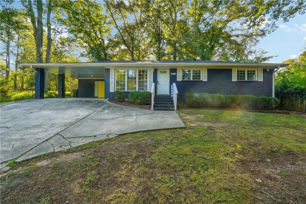 3 bedroom, 2 bathroom, 1,455 sq ft single family residence sold at 1864 Fairburn Road, Atlanta, GA 30331