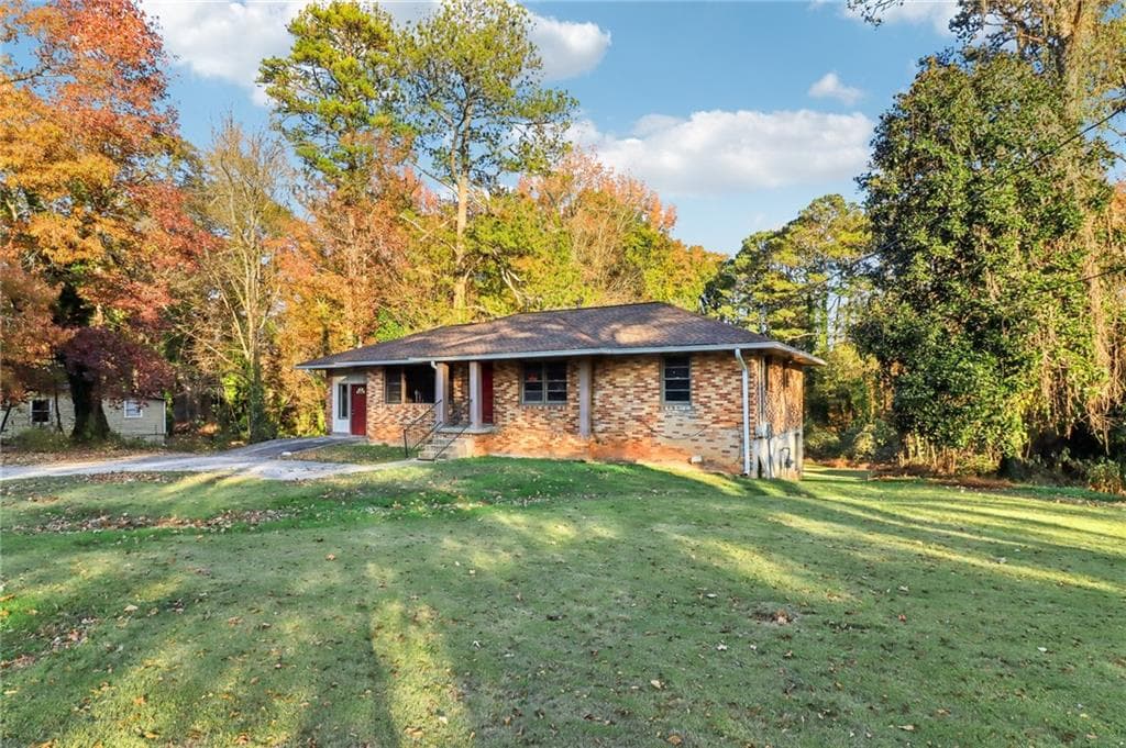 4 bedroom, 3 bathroom, 1,342 sq ft single family residence sold at 2120 Fairburn Road, Atlanta, GA 30331