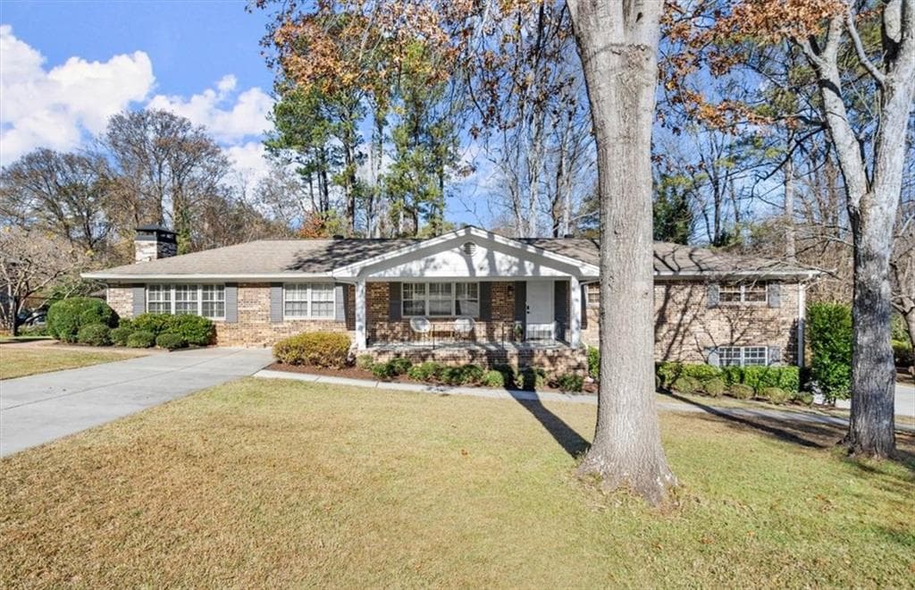 121 Suburban Drive, Kennesaw, GA 30144 — most recent listing photo