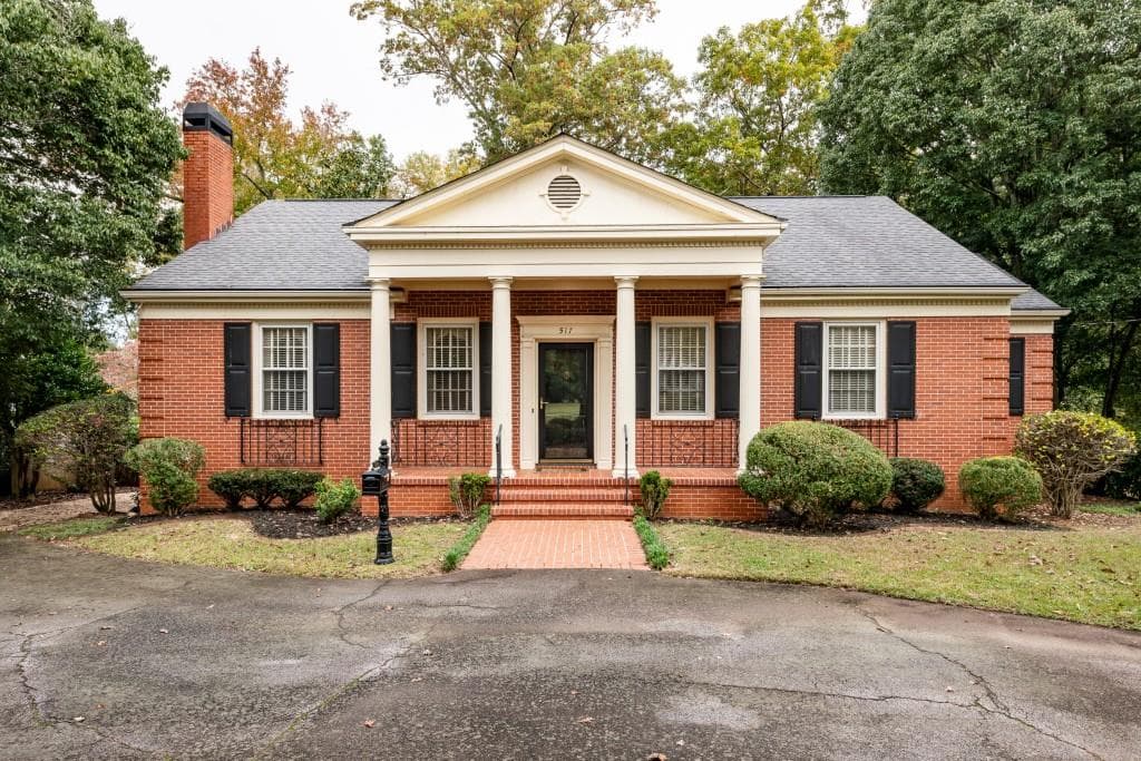 517 E College Street, Griffin, GA 30224 — most recent listing photo