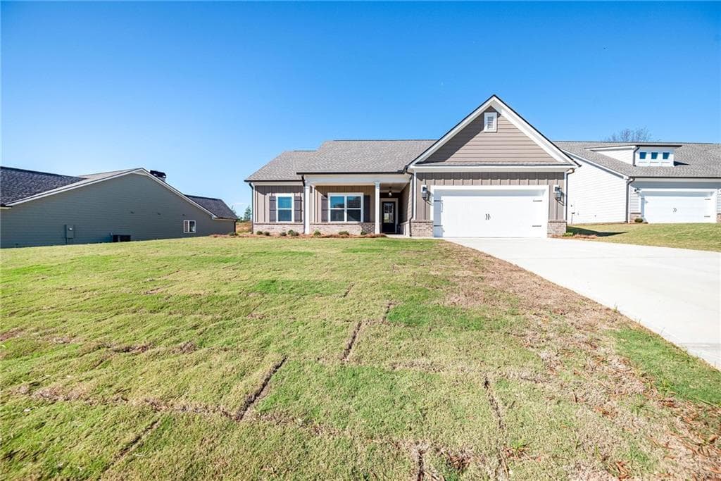 4 bedroom, 3 bathroom single family residence sold at 102 Harmony Farms Orchard, Eatonton, GA 31024