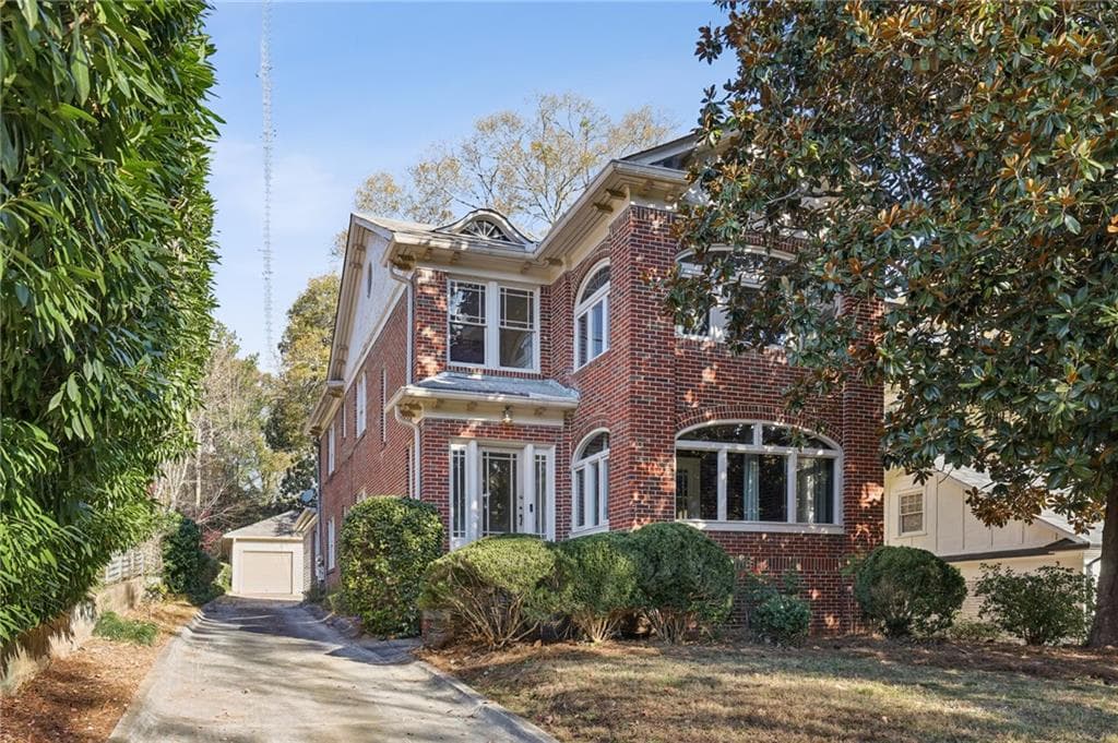 6 bedroom, 5 bathroom, 5,070 sq ft single family residence sold at 1380 Emory Road, Atlanta, GA 30306
