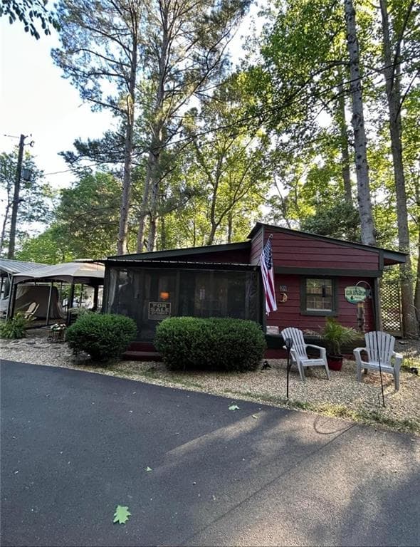 3 bedroom, 2 bathroom, 12,364 sq ft single family residence sold at 1000 Delta A4L24 Drive, Canton, GA 30114