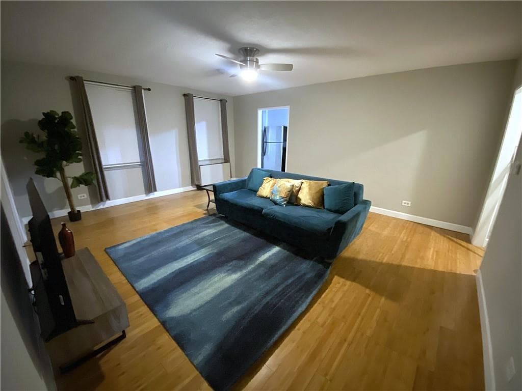 1 bedroom, 1 bathroom condominium sold at 300 Peachtree Street 20K, Atlanta, GA 30308