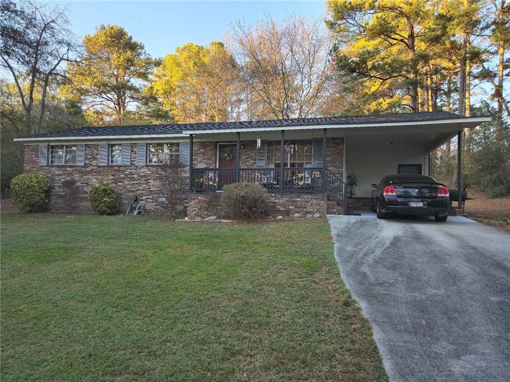 3 bedroom, 2 bathroom, 1,282 sq ft single family residence sold at 39 Kasonawich Road, Rome, GA 30161