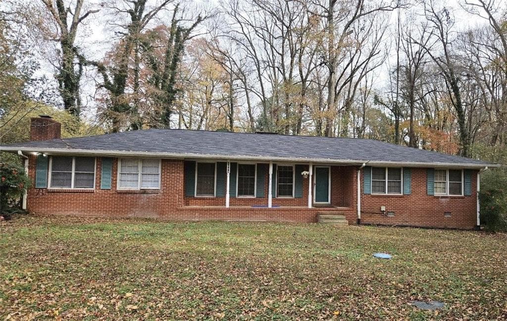 4 bedroom, 2 bathroom, 1,976 sq ft single family residence sold at 1684 DOGWOOD Trail, Douglasville, GA 30134
