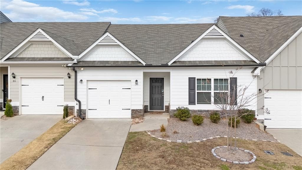 2 bedroom, 2 bathroom, 1,327 sq ft townhouse sold at 38 Piedmont View Lane, Jasper, GA 30143