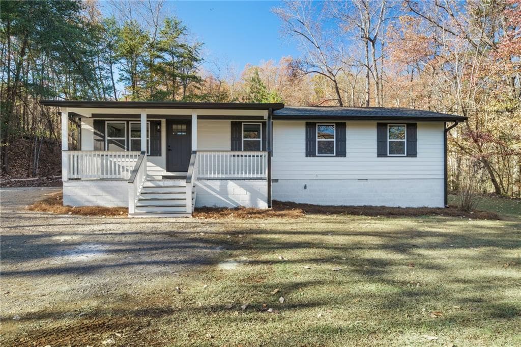4 bedroom, 2 bathroom, 1,377 sq ft single family residence sold at 3221 Old State Highway 113, Taylorsville, GA 30178