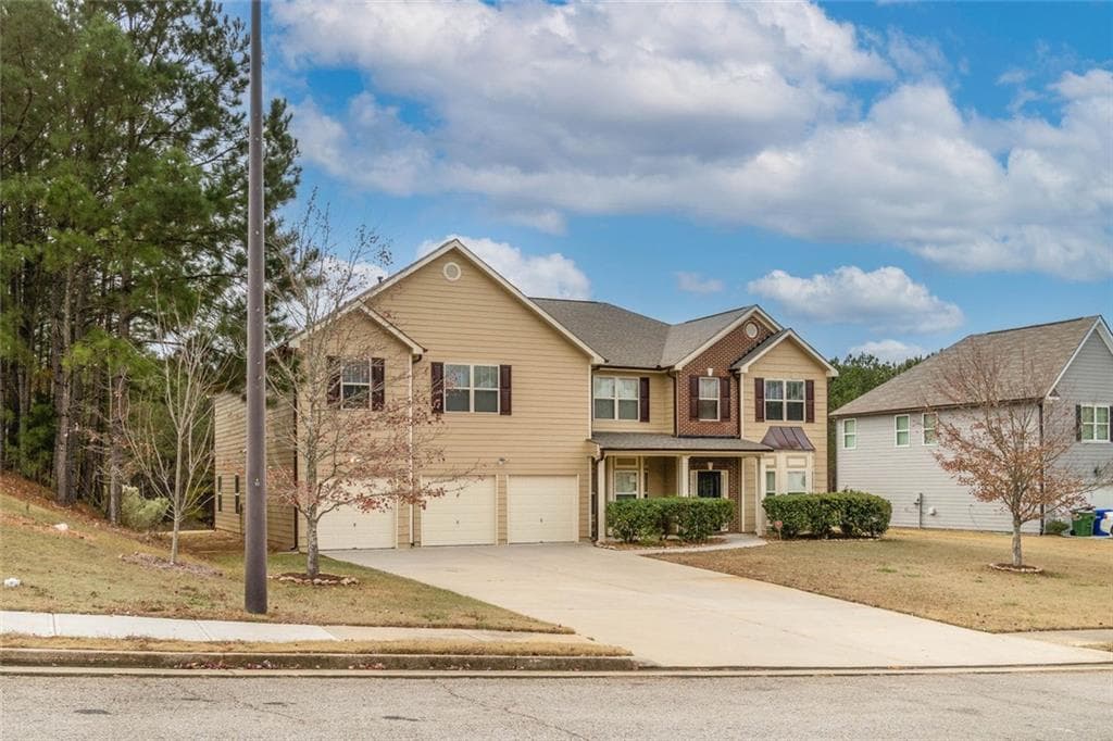 6 bedroom, 5 bathroom, 5,255 sq ft single family residence sold at 4028 Riverchess Drive, Atlanta, GA 30331
