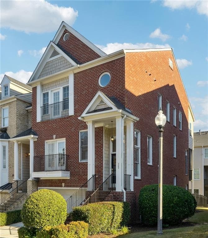 3 bedroom, 4 bathroom, 3,190 sq ft townhouse sold at 309 Creekbank Way, Smyrna, GA 30082