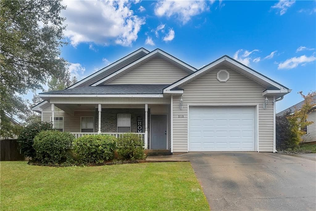 213 Sunflower Drive, Bonaire, GA 31005 — most recent listing photo