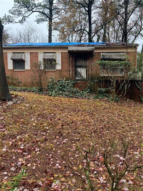 3 bedroom, 1 bathroom, 900 sq ft single family residence sold at 1184 Octavia Street, Atlanta, GA 30315