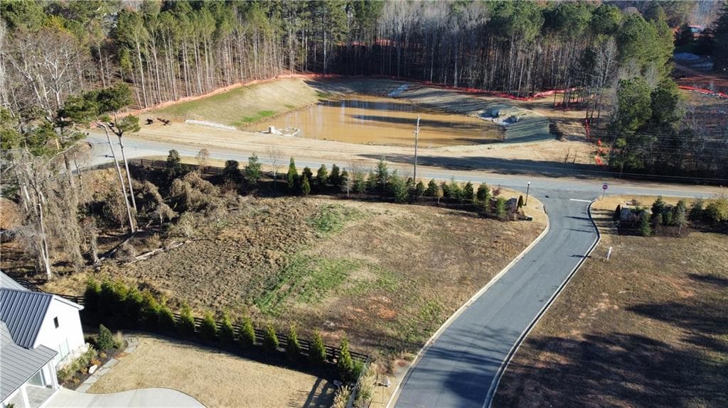 5 bedroom, 6 bathroom, 7,416 sq ft single family residence for sale at 115 Von Lake Drive, Milton, GA 30004 — photo 4