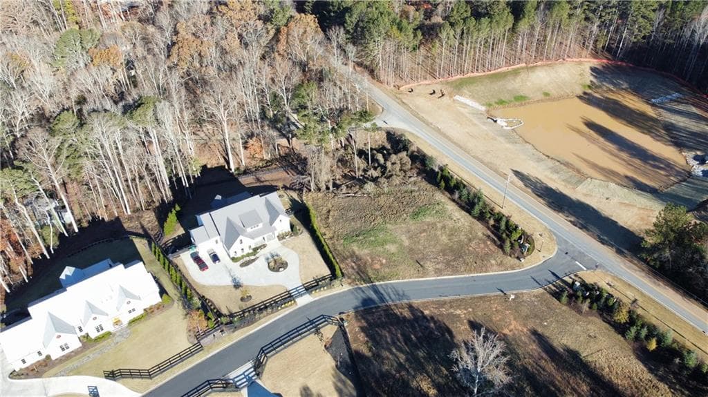 5 bedroom, 6 bathroom, 7,416 sq ft single family residence for sale at 115 Von Lake Drive, Milton, GA 30004 — photo 8