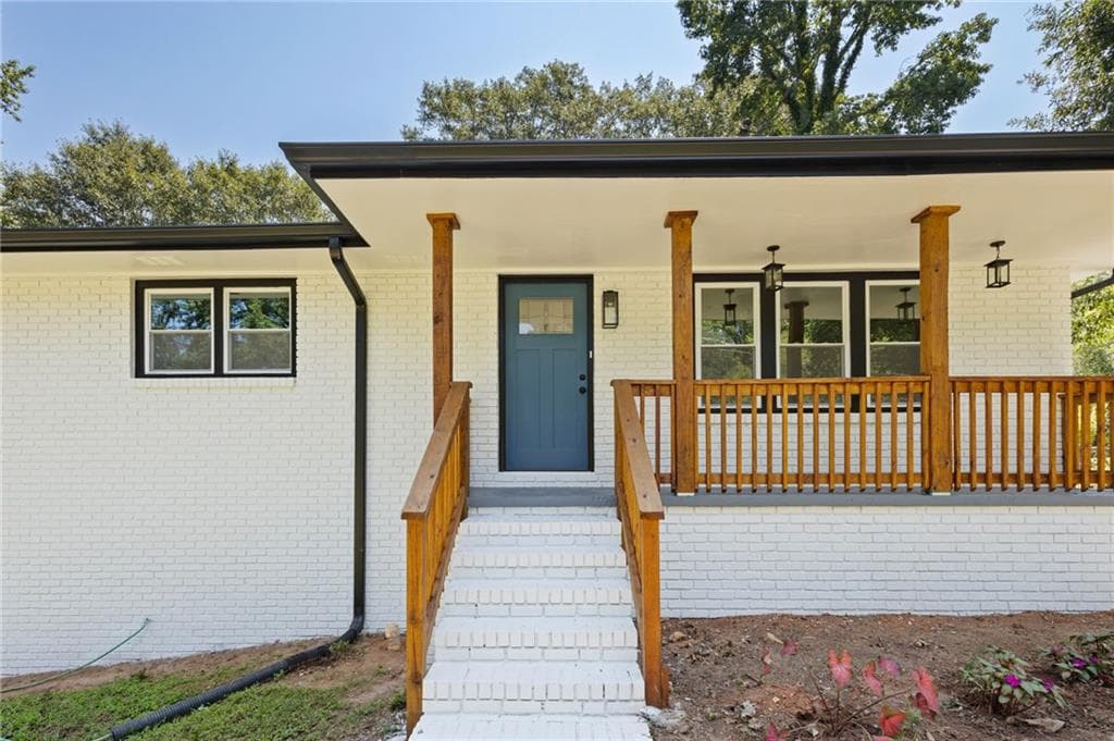 2595 Creekview Drive, Marietta, GA 30008 — most recent listing photo
