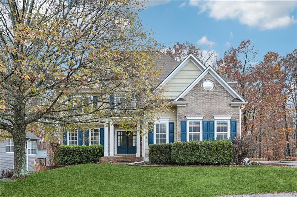 5 bedroom, 4 bathroom, 3,054 sq ft single family residence sold at 3315 Goldmist Drive, Buford, GA 30519