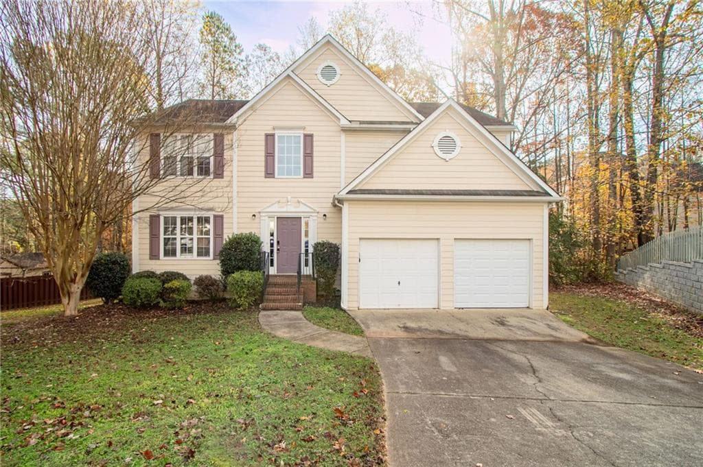 3 bedroom, 3 bathroom single family residence sold at 3390 Northcliff Drive, Suwanee, GA 30024