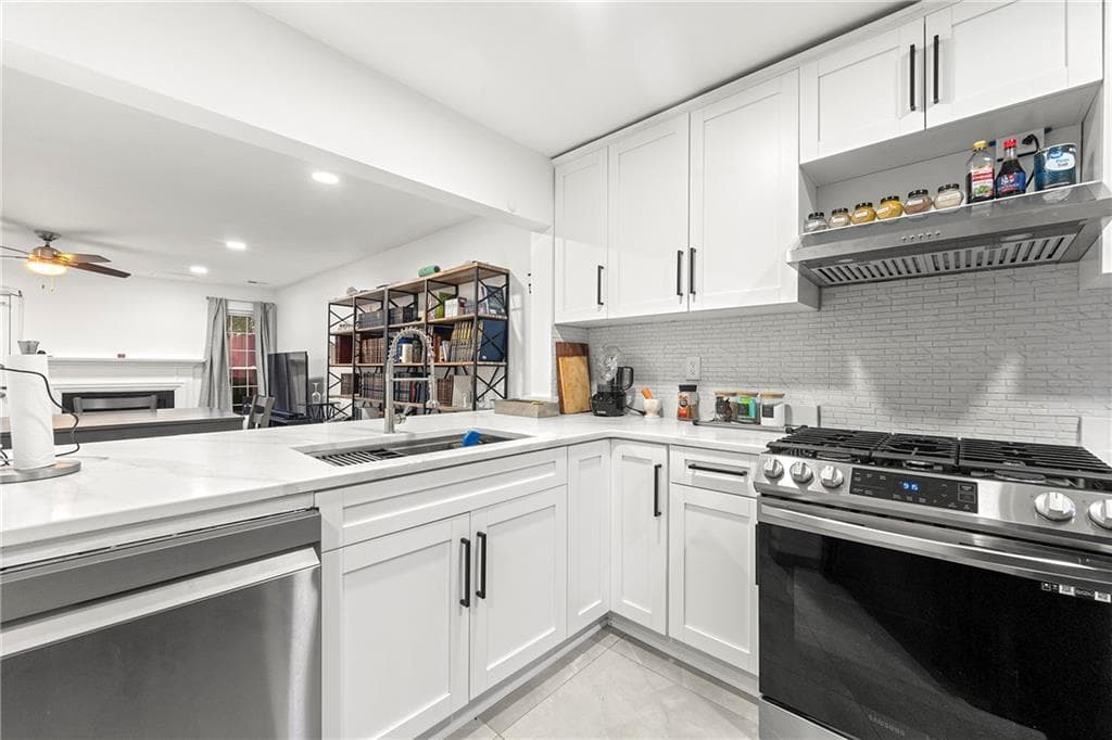 2 bedroom, 3 bathroom, 1,088 sq ft townhouse sold at 3064 Revere Court, Atlanta, GA 30340