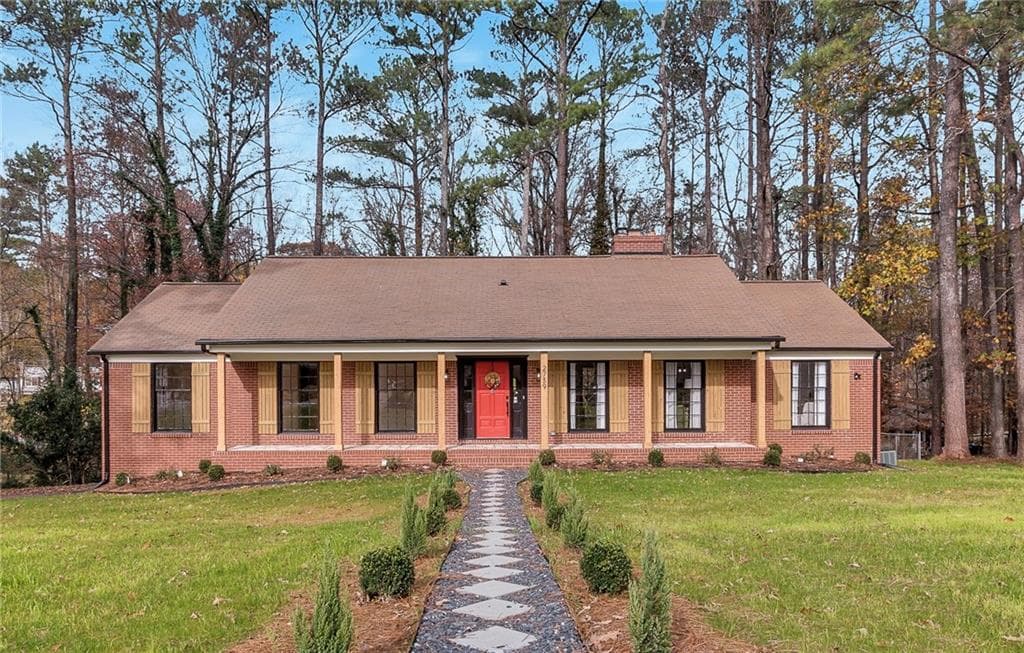 2739 Beverly Hills Drive, Marietta, GA 30068 — most recent listing photo