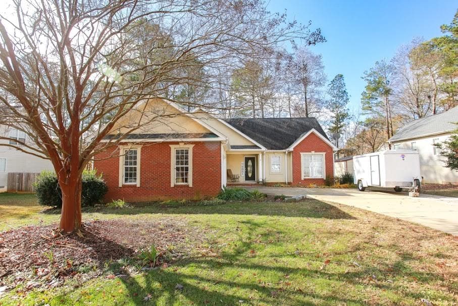 3 bedroom, 2 bathroom single family residence sold at 705 Georgia Avenue, Bremen, GA 30110